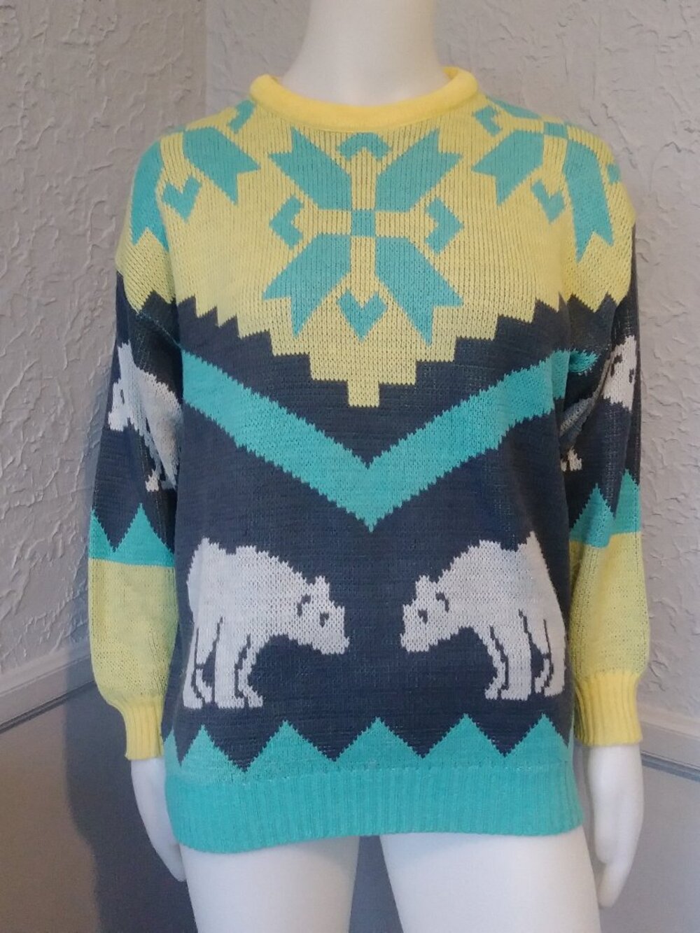 Vintage Sweater by Jeffrey Rogers Canada - nordic with polar bears